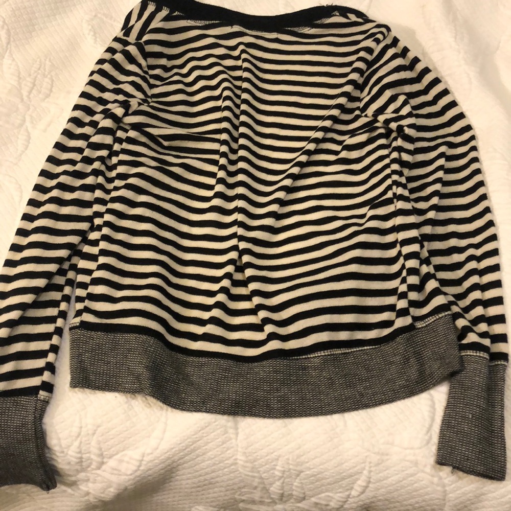 Sweater - Picture 2 of 3